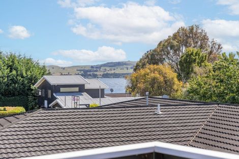Photo of property in 2 Pipi Street, Two Mile Bay, Taupo, 3330