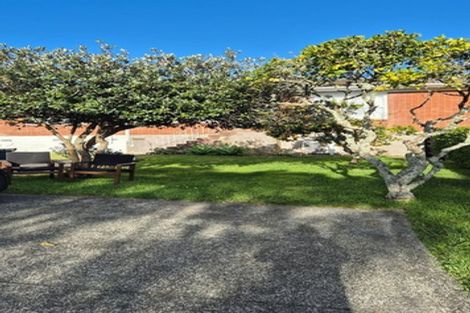 Photo of property in 2/58 Gardner Avenue, New Lynn, Auckland, 0600