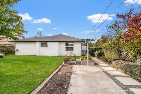 Photo of property in 4 Richard Seddon Drive, Northwood, Christchurch, 8051