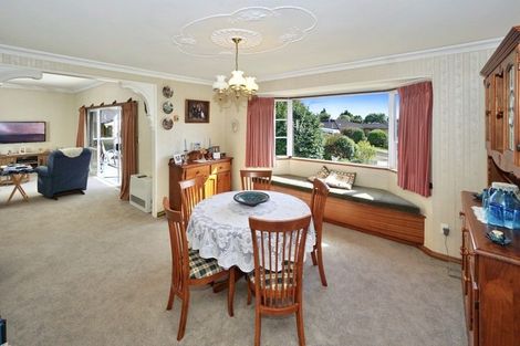 Photo of property in 16 Randell Place, Te Puke, 3119