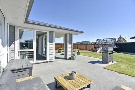 Photo of property in 35 Koura Drive, Rangiora, 7400