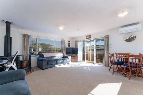 Photo of property in 1/6 Louisson Avenue, Stoke, Nelson, 7011