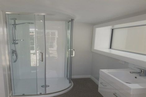 Photo of property in 126 Wallace Street, Mount Cook, Wellington, 6021