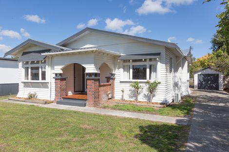 Photo of property in 26 Thomson Street, West End, Palmerston North, 4412