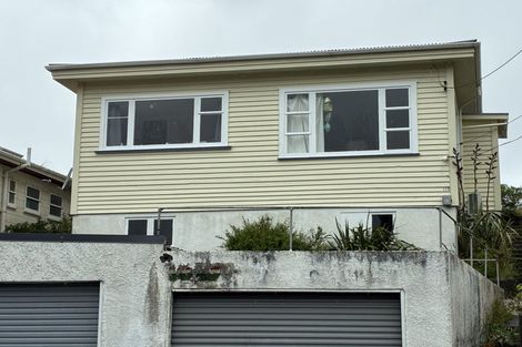 Photo of property in 115 Mitchell Street, Brooklyn, Wellington, 6021
