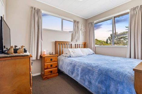Photo of property in 39 Rehia Road, Massey, Auckland, 0614