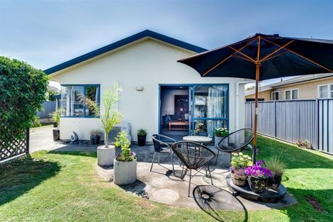 Photo of property in 227 Taradale Road, Pirimai, Napier, 4112