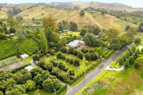 Photo of property in 19 Oliver Road, Eastern Beach, Auckland, 2012