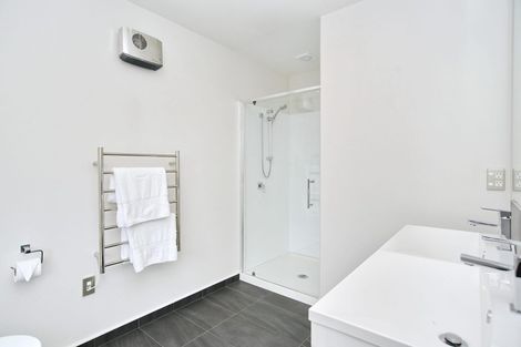 Photo of property in 11 Robalan Close, Halswell, Christchurch, 8025