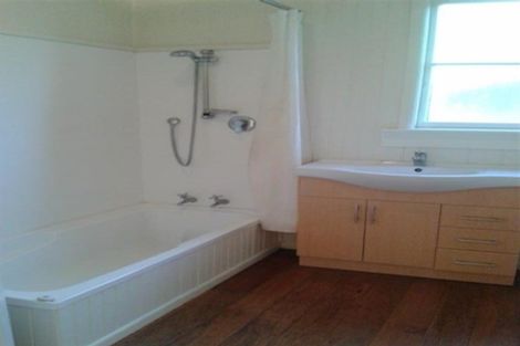 Photo of property in 25 Bombay Street, Ngaio, Wellington, 6035