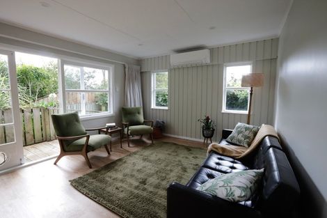 Photo of property in 33 Horopito Road, Waikanae, 5036