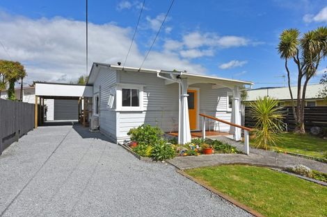 Photo of property in 28 Liverpool Street, Trentham, Upper Hutt, 5018