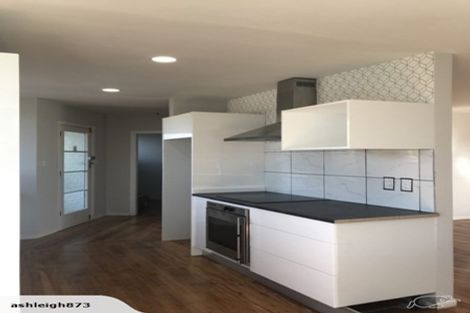 Photo of property in 40 Inwoods Road, Parklands, Christchurch, 8083