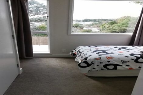 Photo of property in 50 Girrahween Drive, Totara Vale, Auckland, 0629