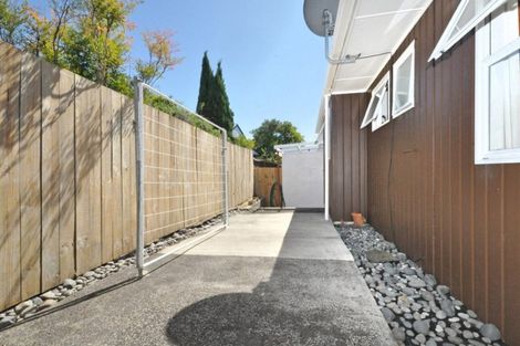 Photo of property in 3/69 Titirangi Road, New Lynn, Auckland, 0600