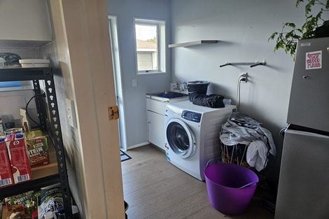 Photo of property in 3/99 Vogel Street, Roslyn, Palmerston North, 4414