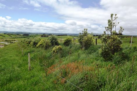Photo of property in 23 Centrebush Lane, Raglan, 3295