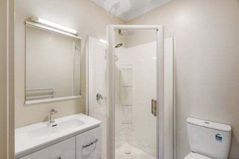 Photo of property in Mclean Towers, 3a/3 Shakespeare Road, Napier South, Napier, 4110