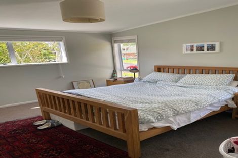 Photo of property in 4 Wharf Road, Te Atatu Peninsula, Auckland, 0610
