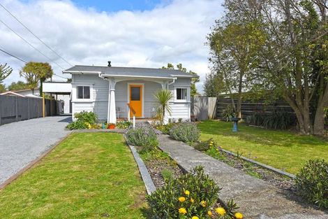 Photo of property in 28 Liverpool Street, Trentham, Upper Hutt, 5018