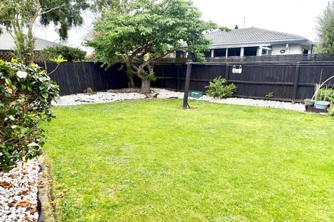 Photo of property in 1/17d Te Maru Place, Redwood, Christchurch, 8051