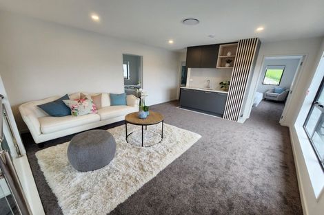 Photo of property in 19 Henriette Place, Totara Park, Auckland, 2105