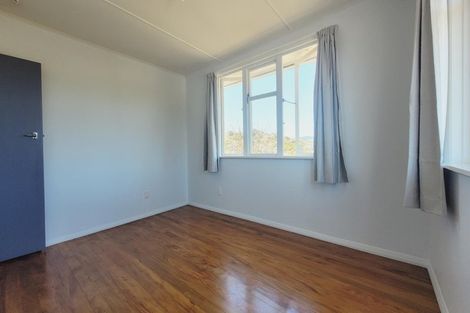 Photo of property in 55 Morere Street, Titahi Bay, Porirua, 5022