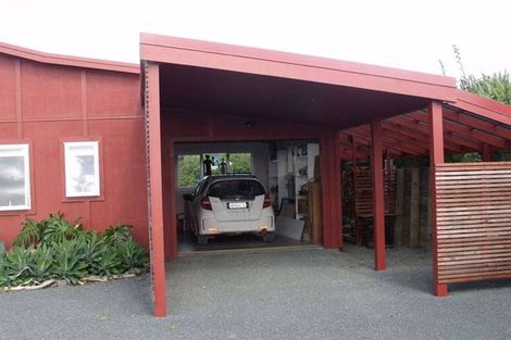 Photo of property in 142 Te Kowhai Point Road, Kerikeri, 0294
