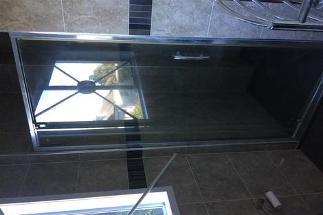 Photo of property in 553b East Coast Road, Browns Bay, Auckland, 0630