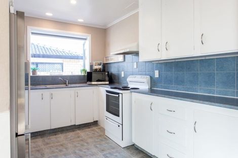 Photo of property in 118 Gloucester Road, Manurewa, Auckland, 2102