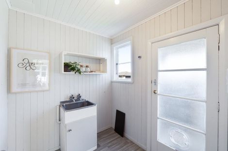 Photo of property in 114 Vernon Street, Kingswell, Invercargill, 9812