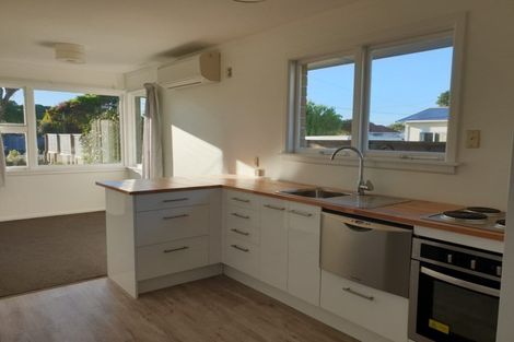 Photo of property in 140 Union Street, New Brighton, Christchurch, 8061
