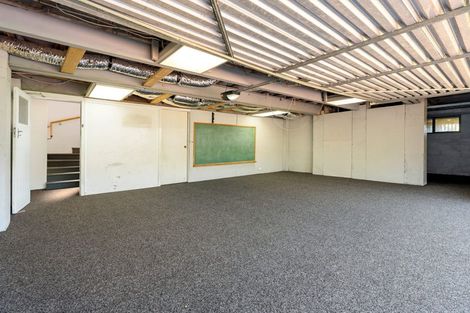 Photo of property in 19 Sunrise Avenue, Murrays Bay, Auckland, 0630