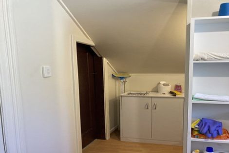 Photo of property in 132 Wallace Street, Mount Cook, Wellington, 6021