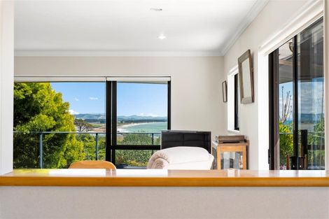 Photo of property in 33 Ngaparaoa Drive, Maketu, 3189