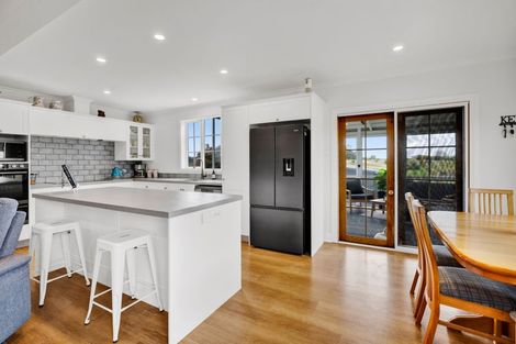 Photo of property in 29 Hills Road, Stratford, 4391