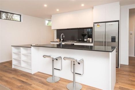 Photo of property in 2/3 Taylors Avenue, Bryndwr, Christchurch, 8052