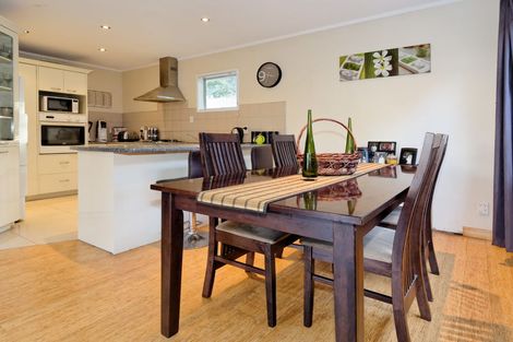 Photo of property in 56 Cyclarama Crescent, Massey, Auckland, 0614