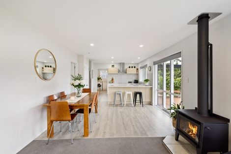 Photo of property in 2 Haywards Lane, Duvauchelle, 7581