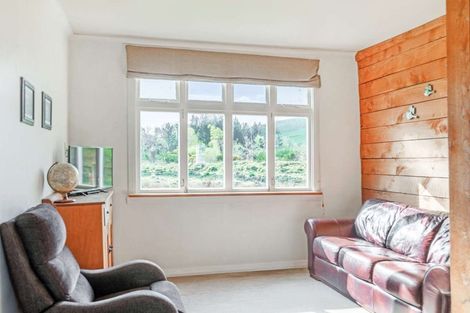 Photo of property in 948 Dipton Mossburn Road, Castle Downs, Dipton, 9791