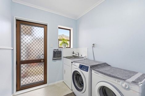 Photo of property in 12a Kent Road, Saint Johns Hill, Whanganui, 4501