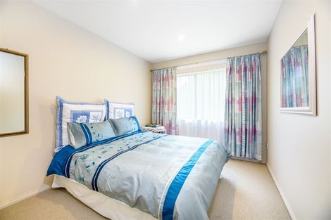Photo of property in 39 Sapperton Drive, Henderson, Auckland, 0612