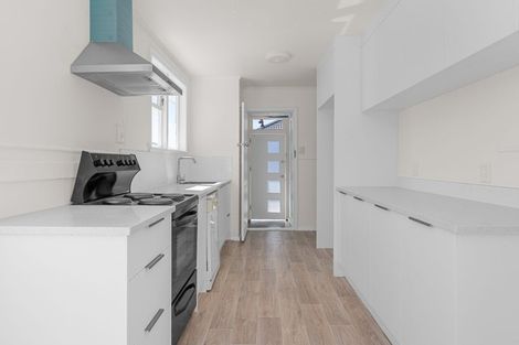 Photo of property in 46 Pollen Crescent, Melville, Hamilton, 3206