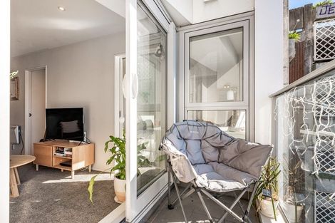 Photo of property in Soho Apartments, 701/74 Taranaki Street, Te Aro, Wellington, 6011