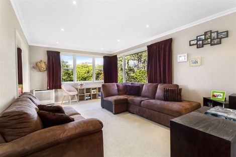 Photo of property in 1 Angell Street, Johnsonville, Wellington, 6037