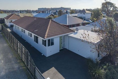 Photo of property in 1/55 Picton Avenue, Riccarton, Christchurch, 8011