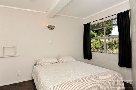 Photo of property in 62 Mcintyre Road, Mangere Bridge, Auckland, 2022