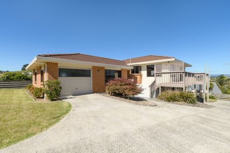 Photo of property in 15 Philomel Crest, Welcome Bay, Tauranga, 3112
