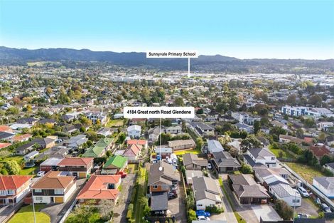 Photo of property in 4184 Great North Road, Glendene, Auckland, 0602