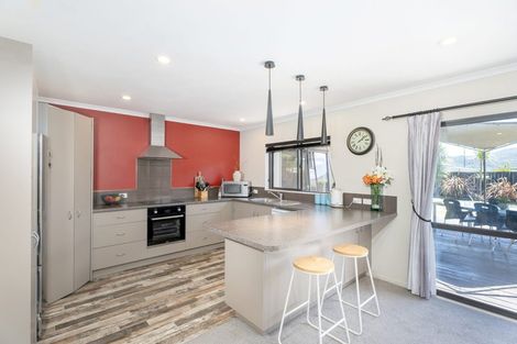 Photo of property in 9 Jacaranda Drive, Whitianga, 3510